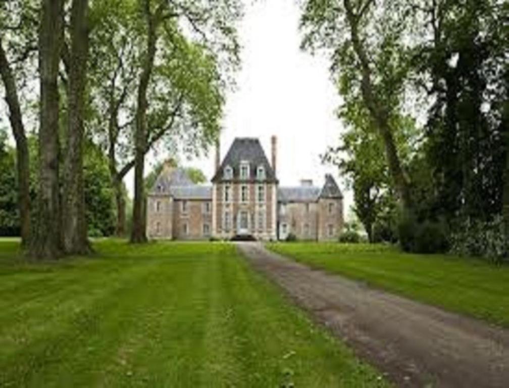 Chateau De Villars Villeneuve-sur-Allier Екстер'єр фото